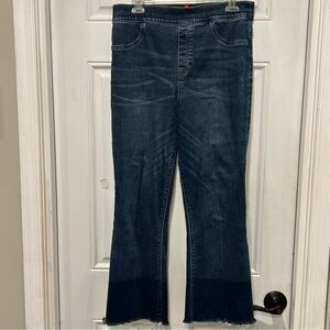 SPANX Two-Tone Dark Wash High Rise Flare Jeans Raw Hem Cropped Shapewear Sz L